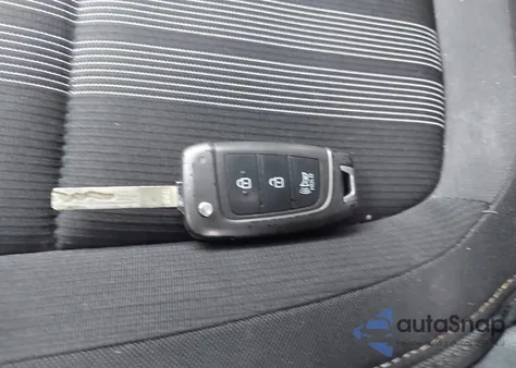 2021 Hyundai Venue Sel from USA, damaged, VIN KMHRC8A32MU100102